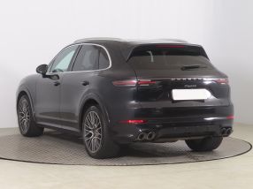 Porsche Cayenne - 2019