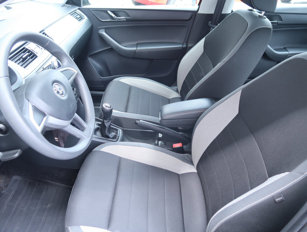 Škoda Rapid
