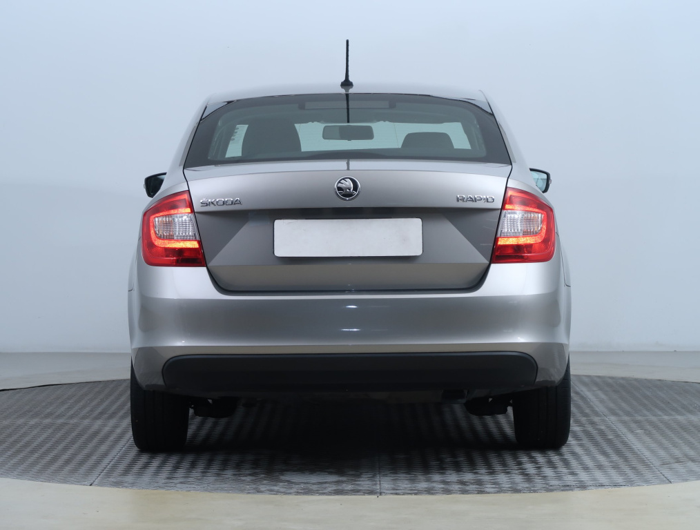 Škoda Rapid