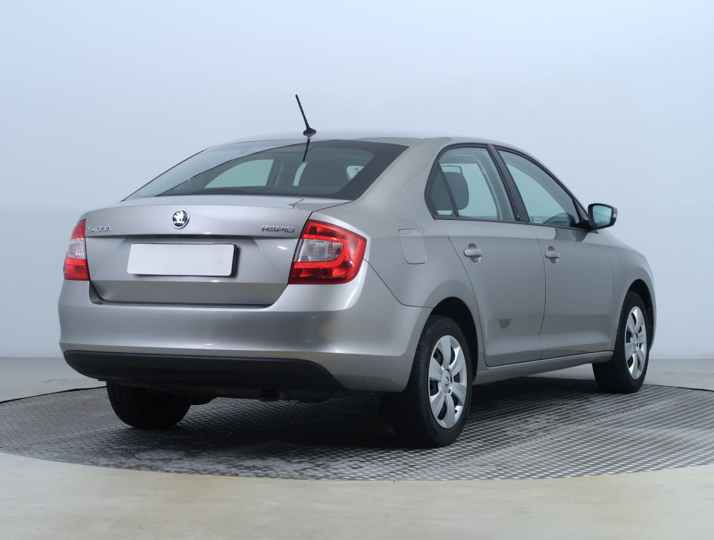 Škoda Rapid