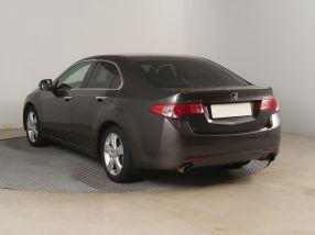Honda Accord - 2009