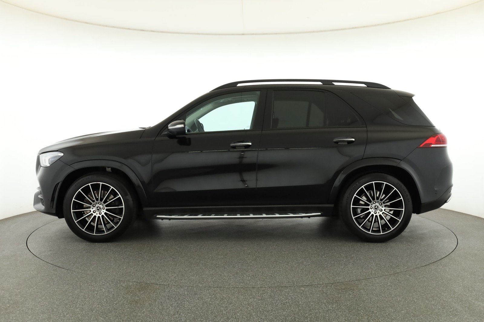 Mercedes-Benz GLE - 2021