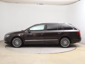 Skoda Superb - 2013