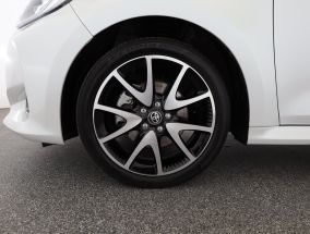 Toyota Yaris - 2021