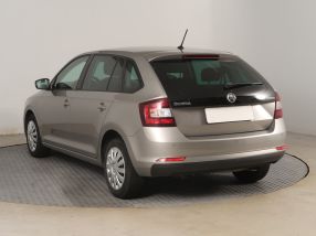 Skoda Rapid Spaceback - 2015