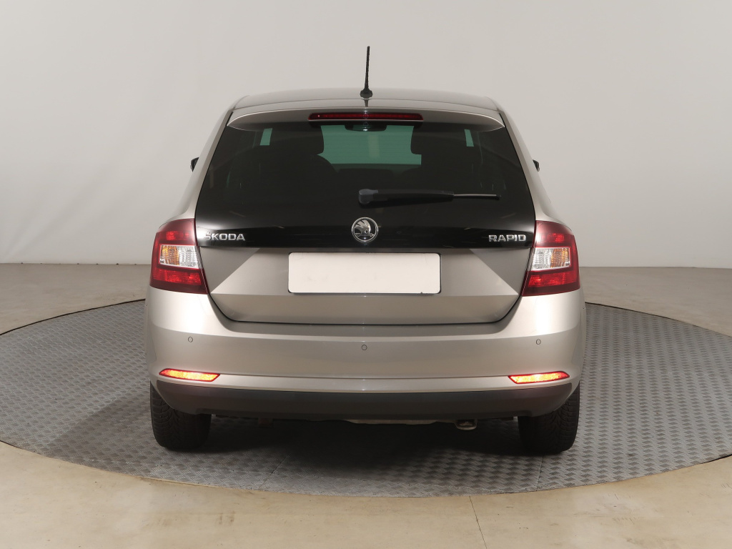 Škoda Rapid Spaceback