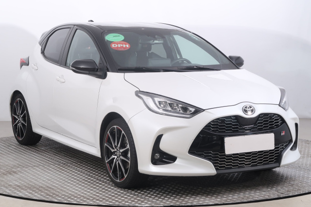 Toyota Yaris 2023