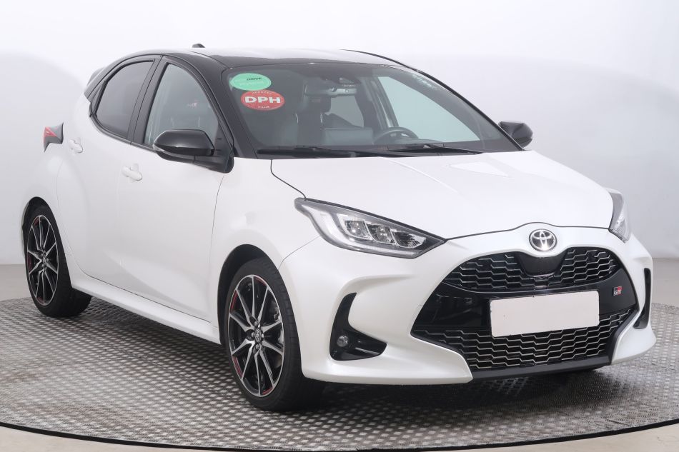 Toyota Yaris - 2023