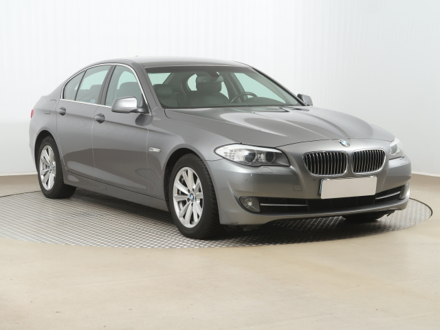 BMW 5 2012