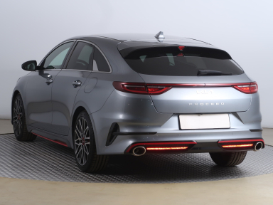 Kia ProCeed - 2023