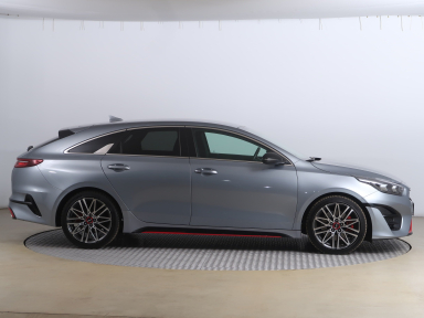 Kia ProCeed - 2023