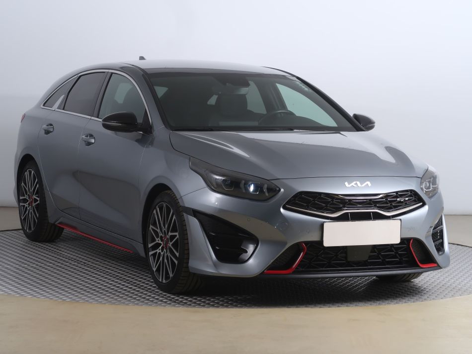 Kia ProCeed - 2023