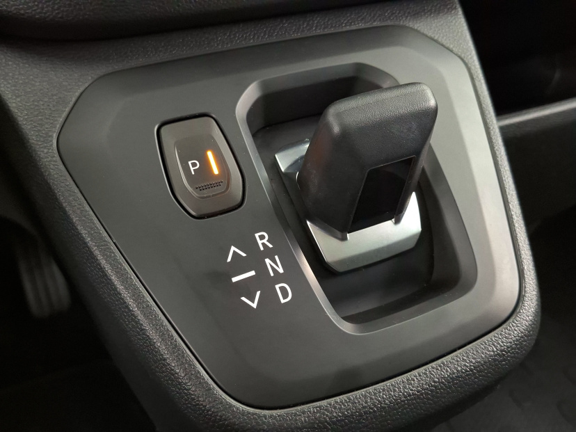 Renault Trafic, 2025