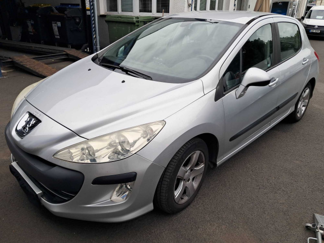 Peugeot 308 2011