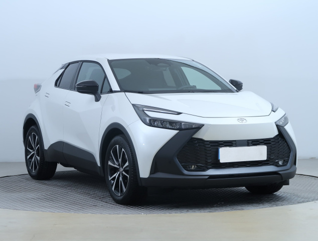 Toyota C-HR 2025