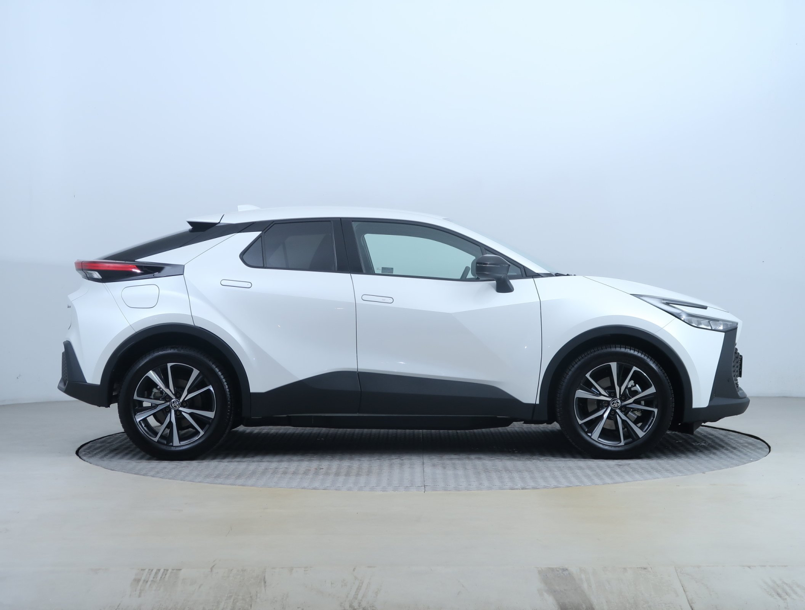 Toyota C-HR - 2025