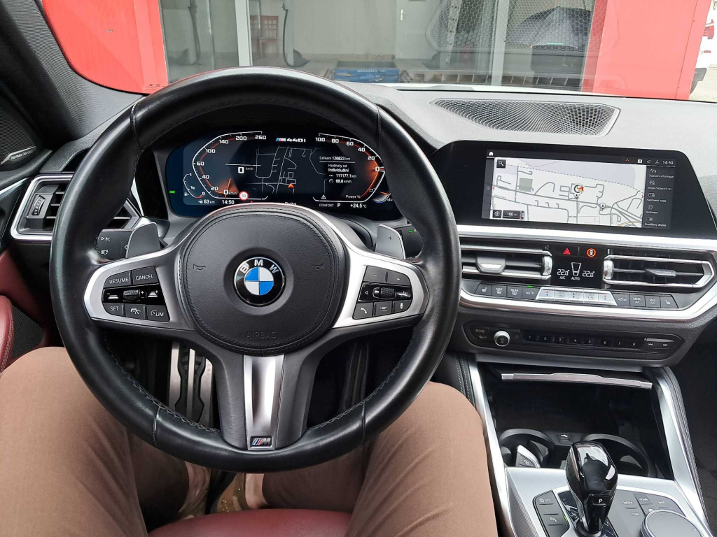 BMW 4