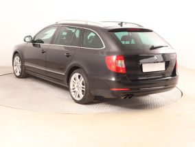 Skoda Superb - 2011