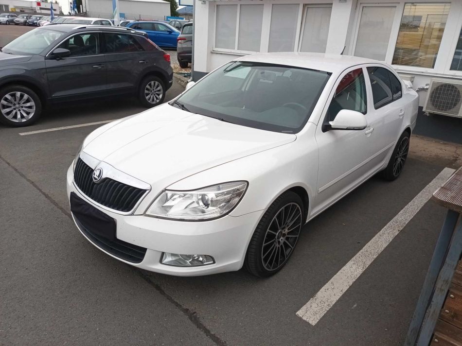 Skoda Octavia - 2011