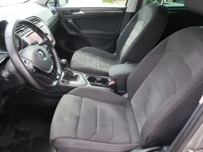 Volkswagen Tiguan - 2018