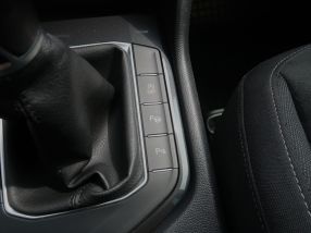 Volkswagen Tiguan - 2018
