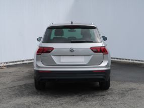 Volkswagen Tiguan - 2018