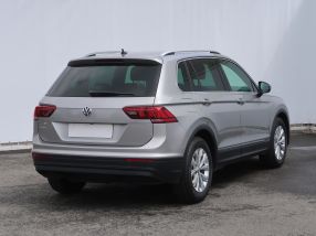 Volkswagen Tiguan - 2018