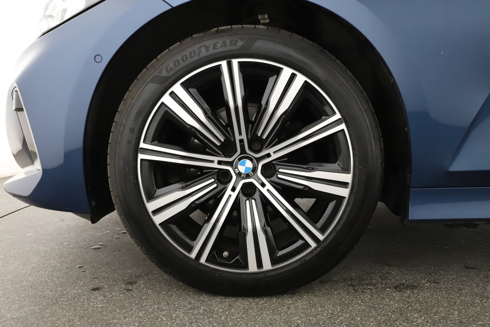BMW 3 - 2023