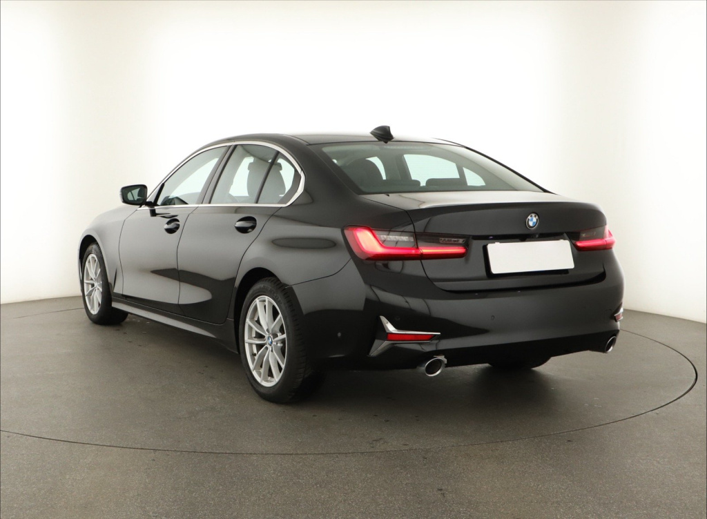 BMW 3
