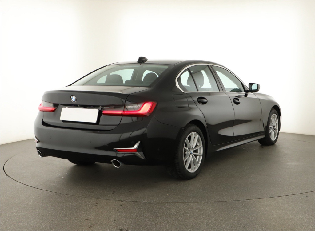 BMW 3
