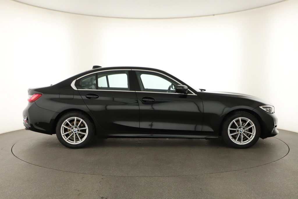 BMW 3