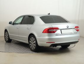 Skoda Superb - 2015