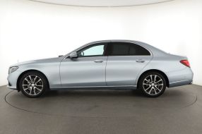 Mercedes-Benz E - 2016