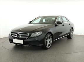 Mercedes-Benz E - 2016