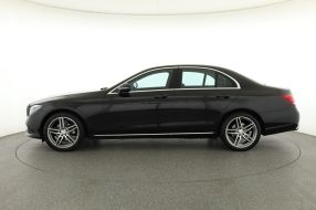 Mercedes-Benz E - 2016