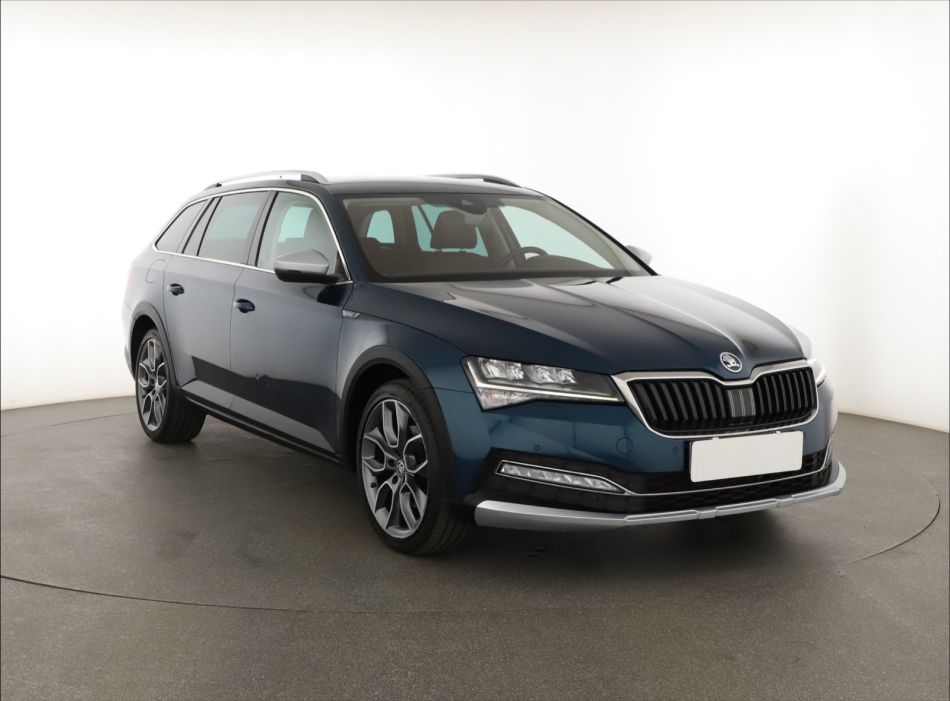Skoda Superb - 2022