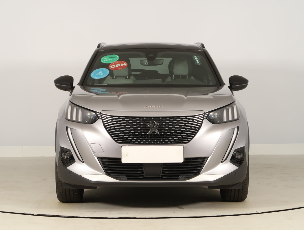 Peugeot e-2008