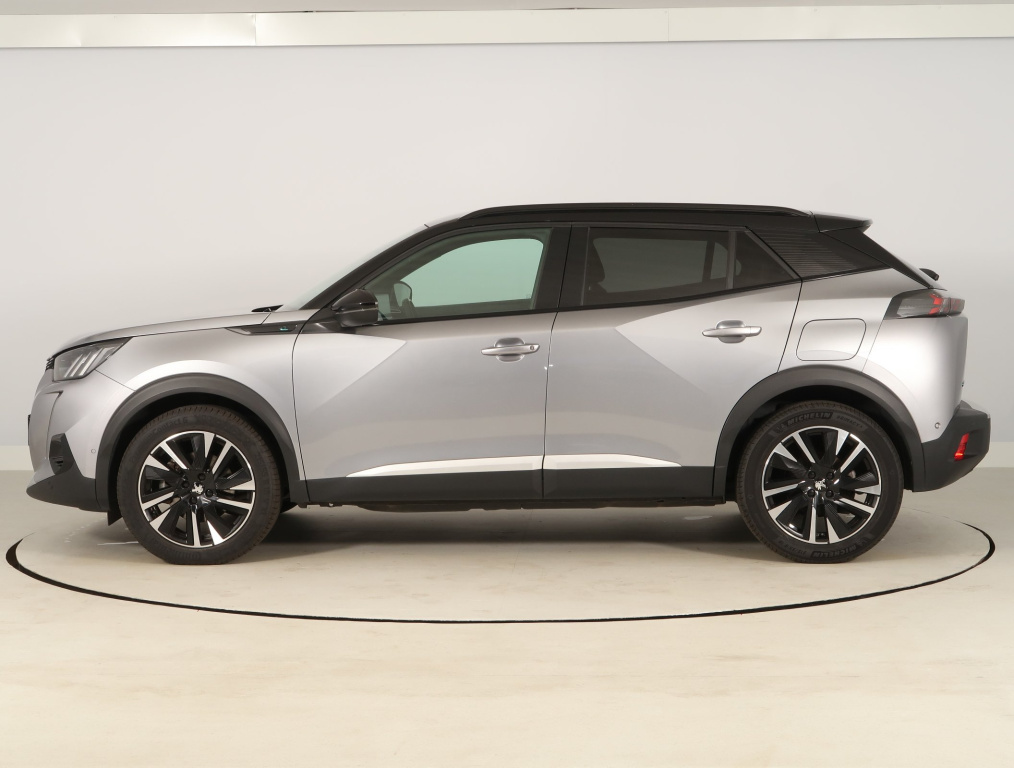 Peugeot e-2008