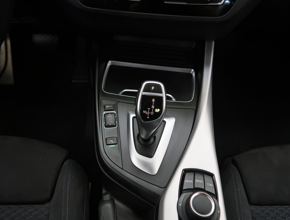 BMW 2