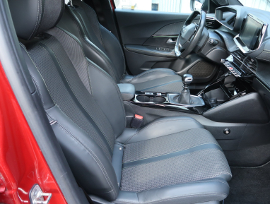 Peugeot 2008 - 2020