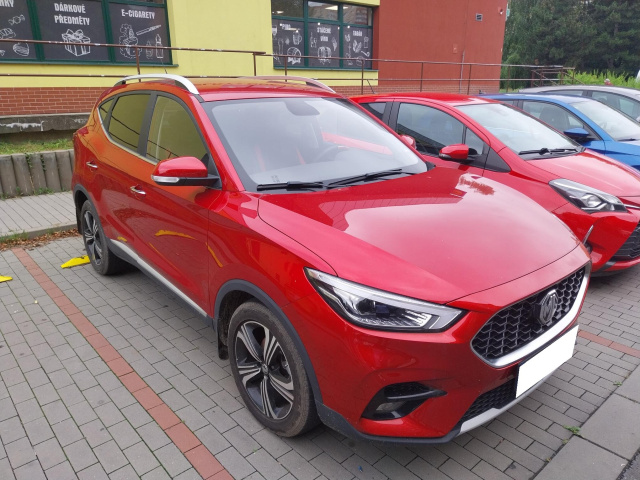 MG ZS SUV 2023