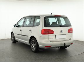 Volkswagen Touran - 2011