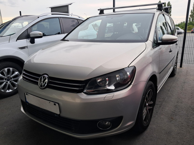 Volkswagen Touran 2011