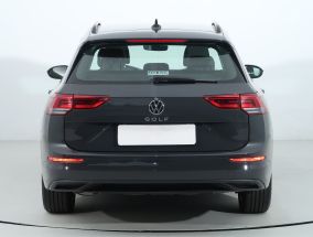Volkswagen Golf - 2023