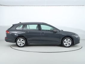 Volkswagen Golf - 2023