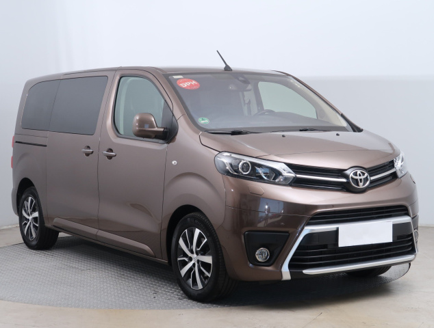 Toyota Proace Verso 2022