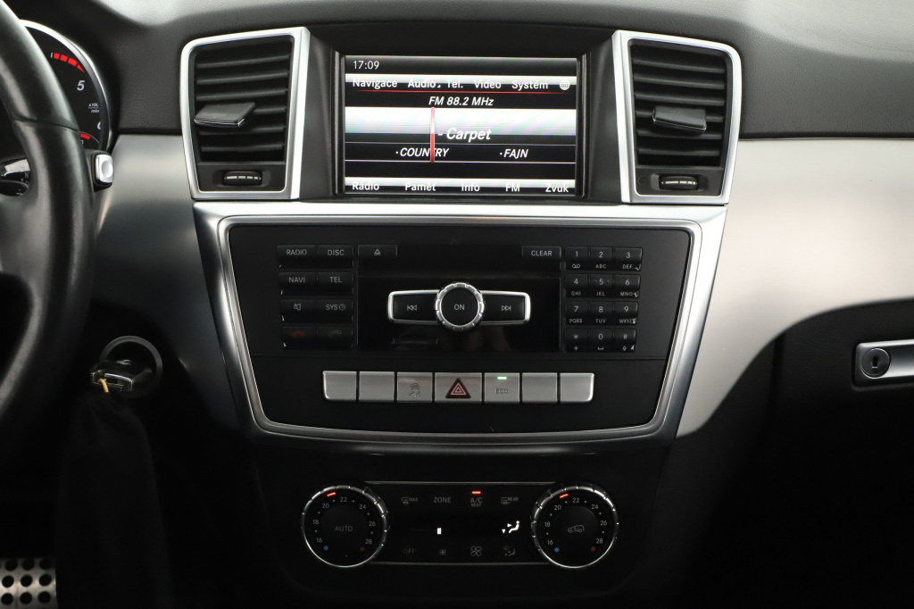 Mercedes-Benz ML