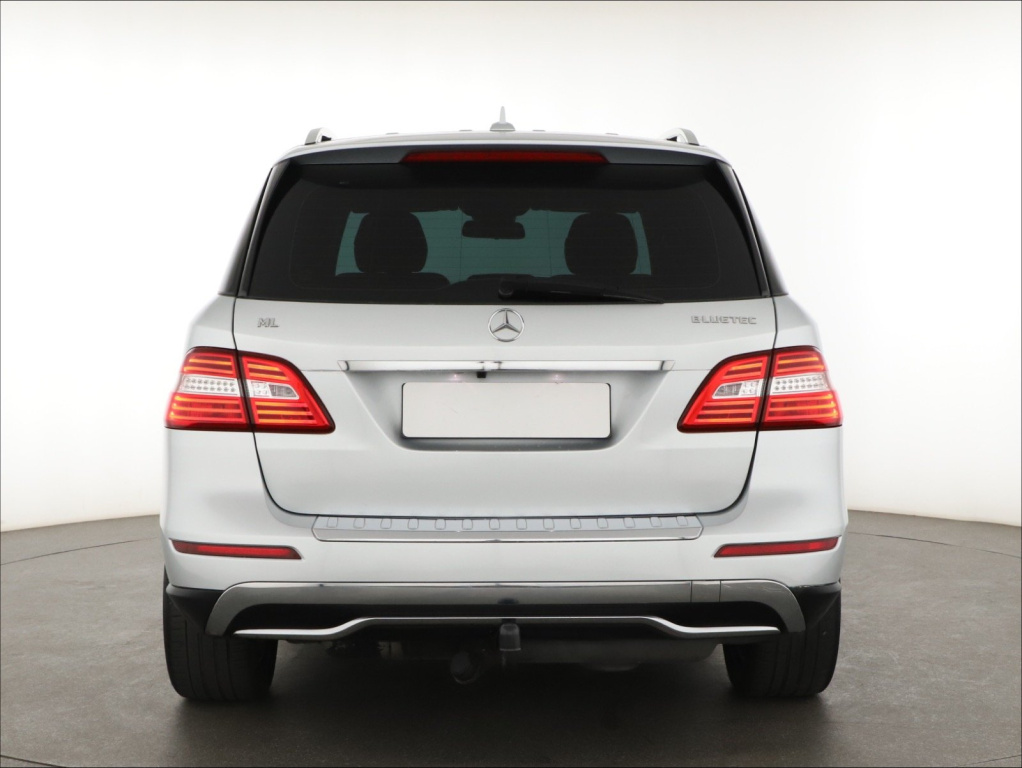 Mercedes-Benz ML