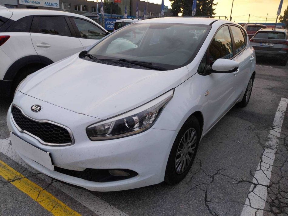 Kia Ceed - 2012