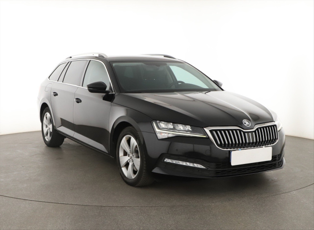 Škoda Superb 2022